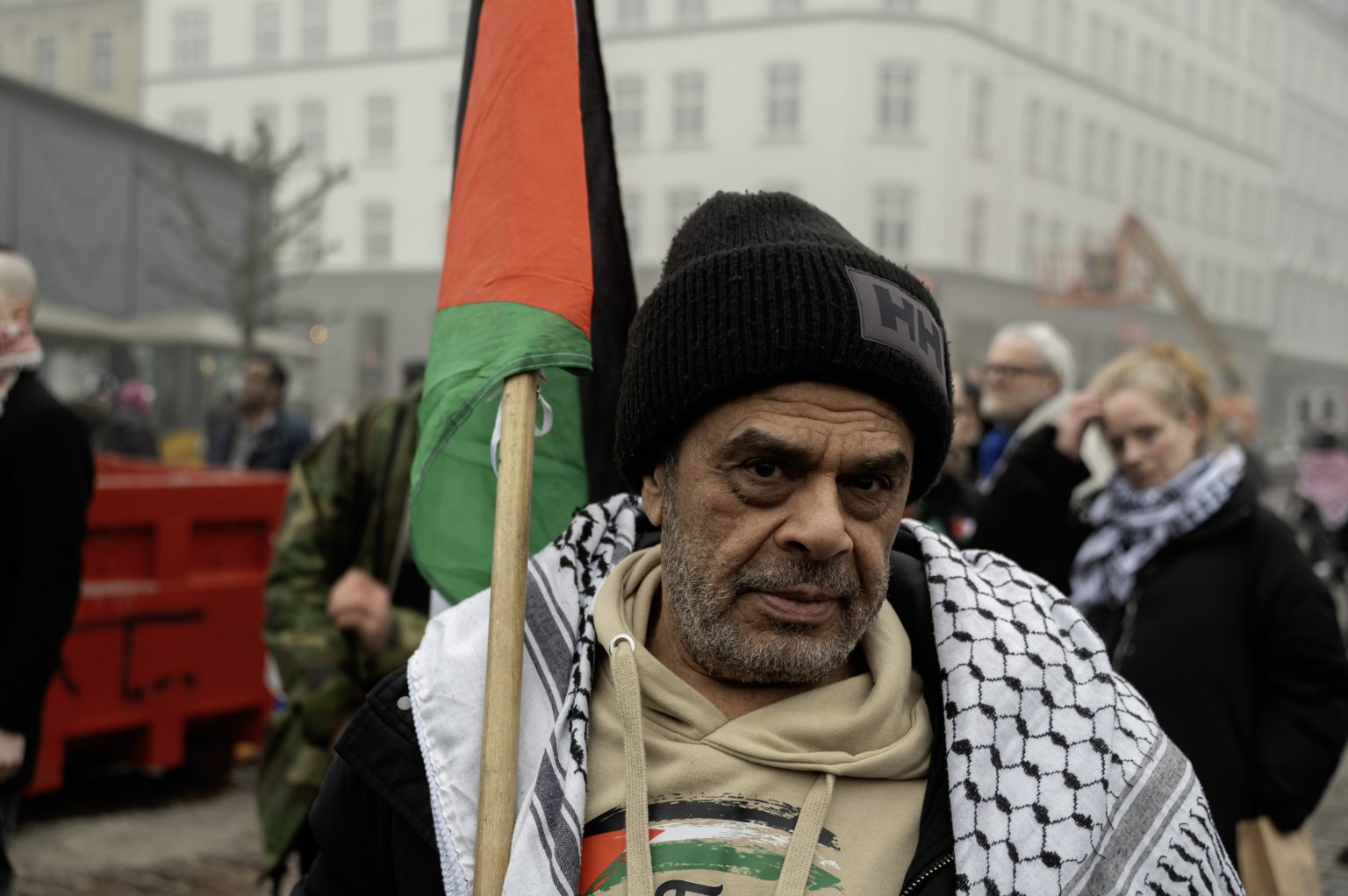 Demonstrationer i 12 byer i Danmark kræver våbenhvile og nødhjælp til Gaza