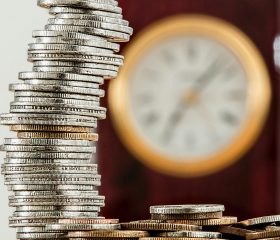 Statens overskud vokser, men velfærden mangler stadig hænder